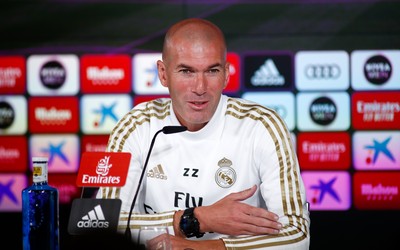 顺发体育快讯-世界杯战术板曝光原来这么布置